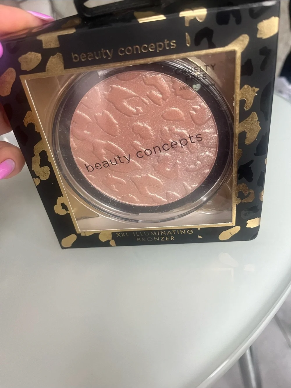 Beauty Concepts Illuminating Bronzer — Rose Gold Shimmer